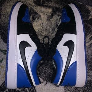 Air Jordan 1 Low Royal Toe
